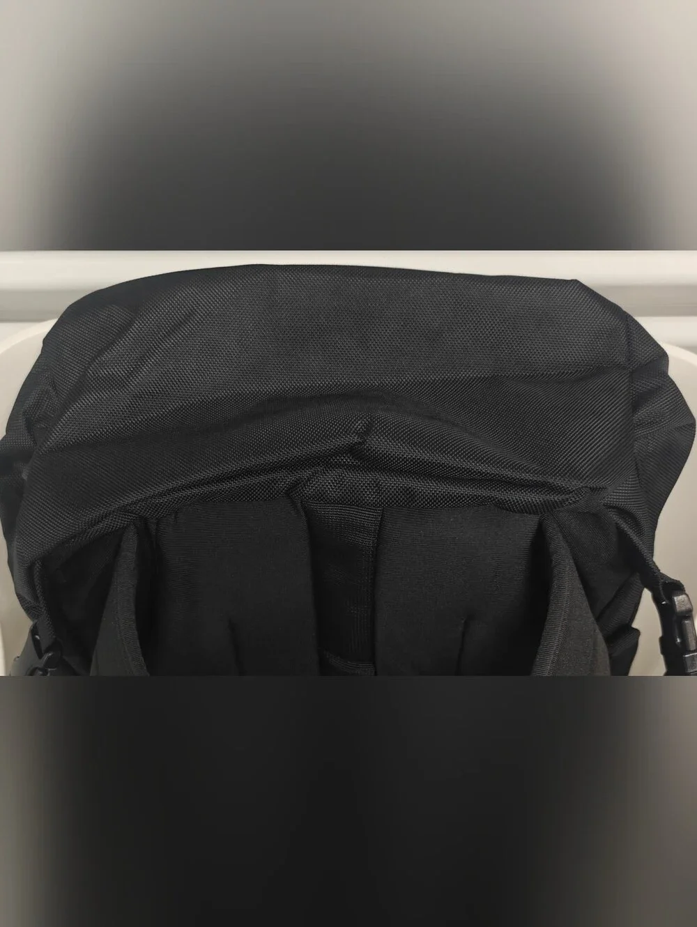 JanSport Venture Pack Travel Backpack Black Compression Straps Hip Belt